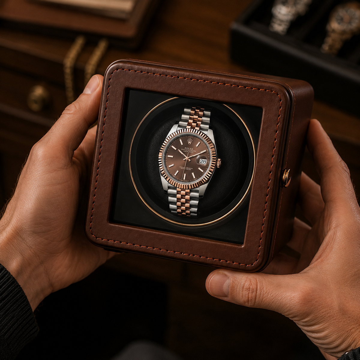 The Leather Winder | Paris